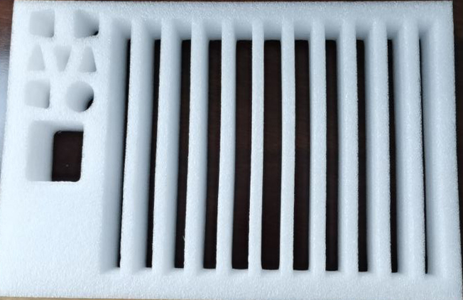 影響氣泡膜尺寸質(zhì)量的幾個(gè)因素 影響氣泡膜尺寸質(zhì)量的幾個(gè)因素